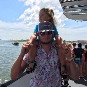 Meet your Posher, Ashton